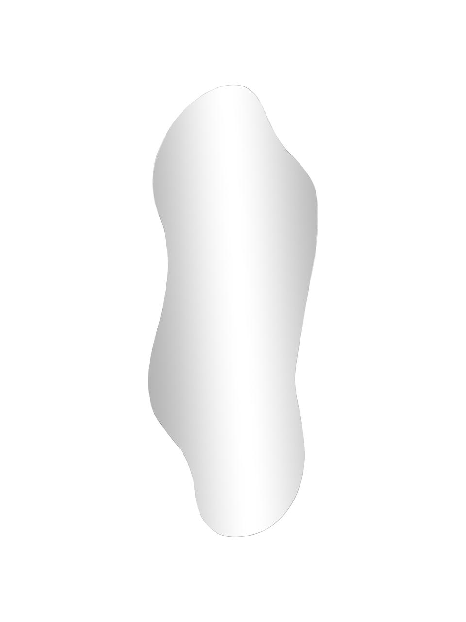 Specchio da parete dalla forma organica senza cornice Lia, Retro: pannello di fibra a media, Superficie dello specchio: lastra di vetro, Argento, Larg. 56 x Alt. 150 cm