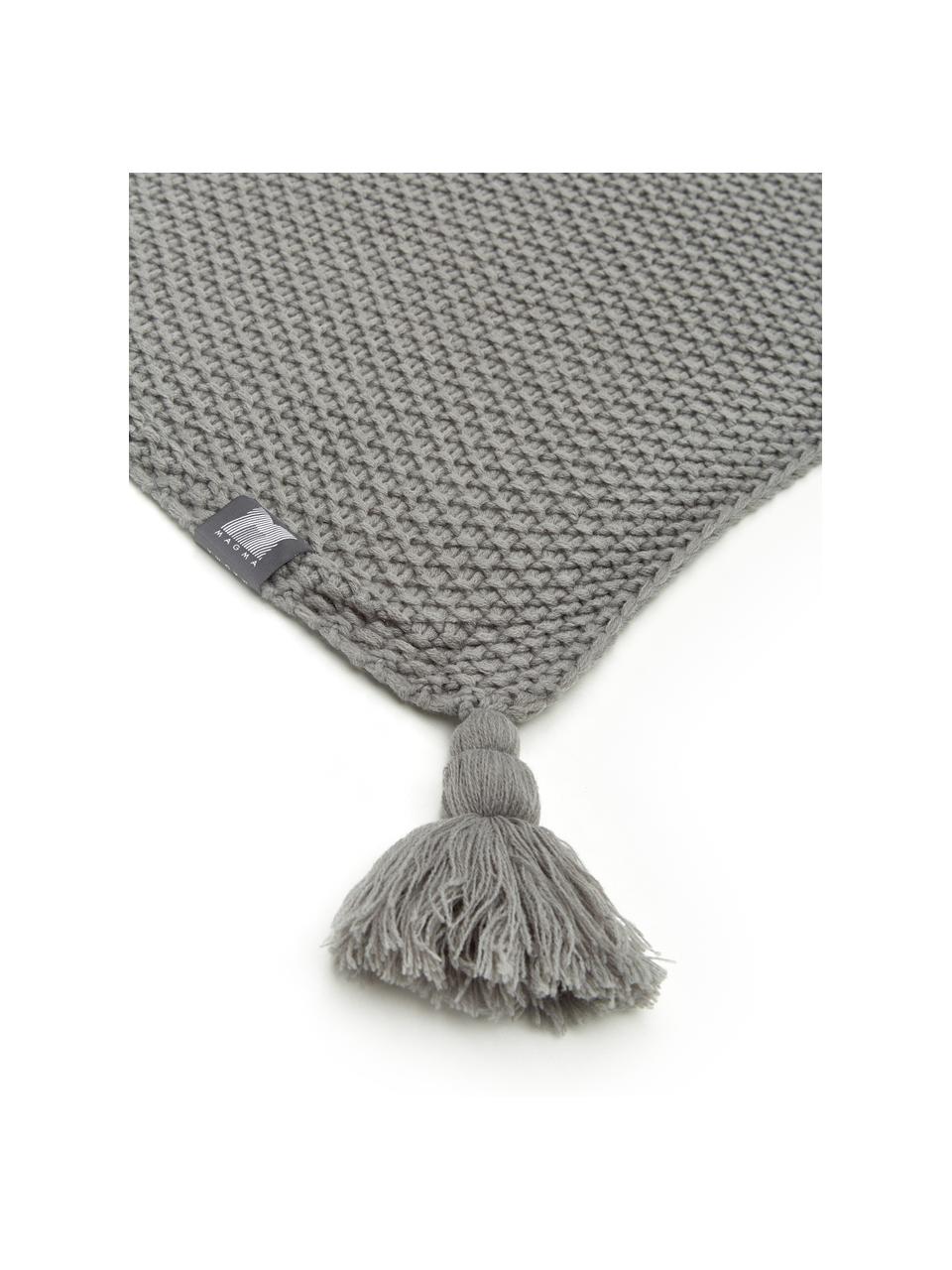 Leichte Strickdecke Lisette in Grau mit Quasten, 100% Polyacryl, Grau, 130 x 170 cm