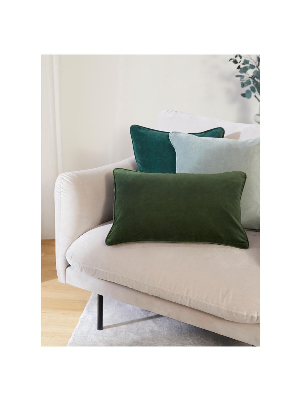 Housse de coussin en velours Dana, 100 % coton

Le matériau est certifié STANDARD 100 OEKO-TEX®, 21.HCN.84376, Hohenstein, Vert foncé, larg. 30 x long. 50 cm