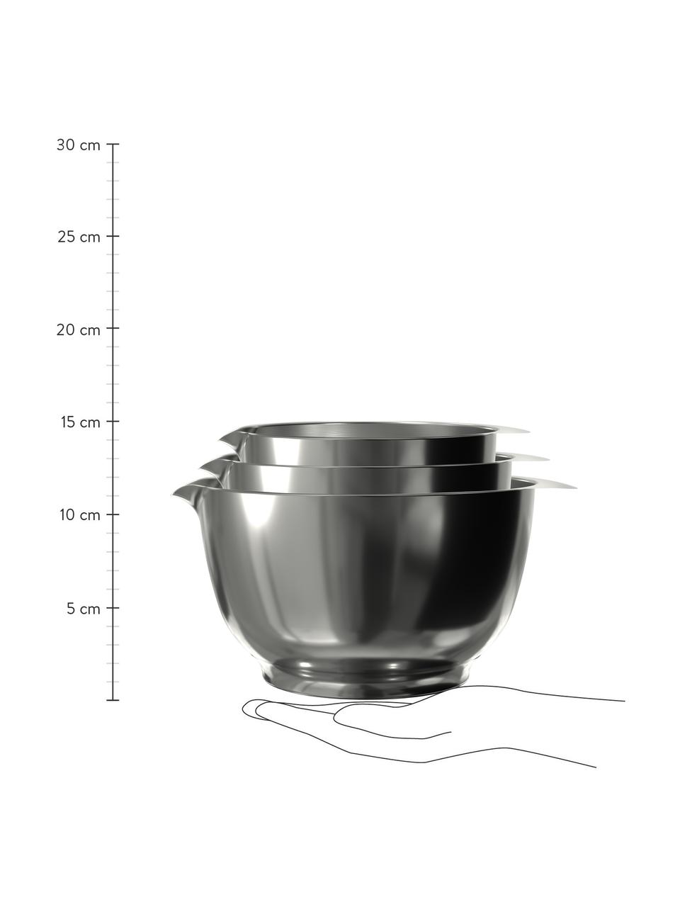 Set 3 ciotole in acciaio inossidabile argentato Margrethe, Acciaio inossidabile 18/8

Le ciotole sono in acciaio inossidabile. Quindi sono durevoli, non arrugginiscono e sono resistenti ai batteri, Argentato, Set in varie misure