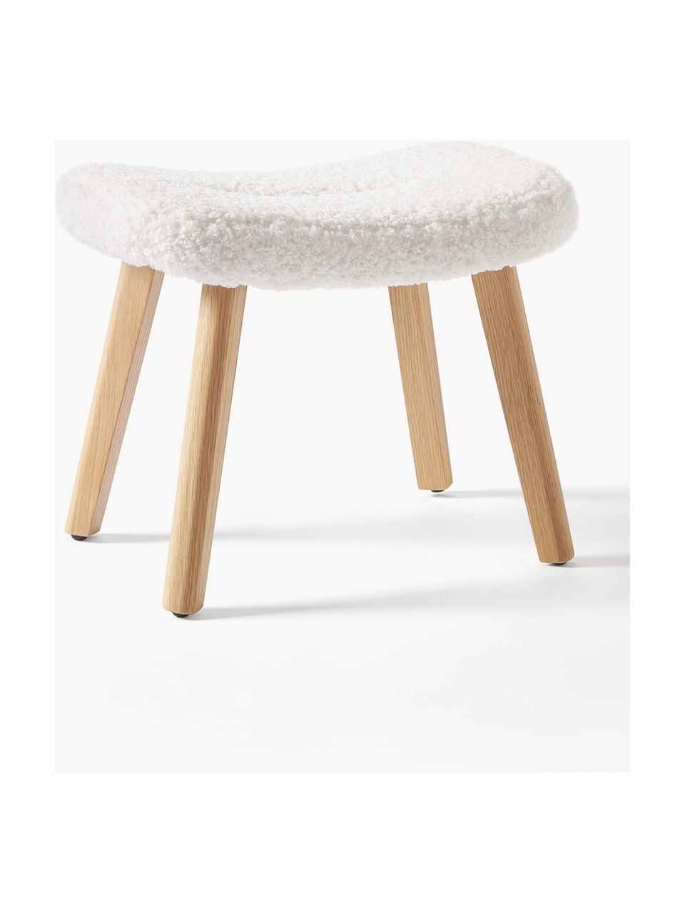 Tabouret en tissu bouclé avec pieds en bois Wing, Peluche blanc, bois de bouleau, larg. 50 x haut. 41 cm