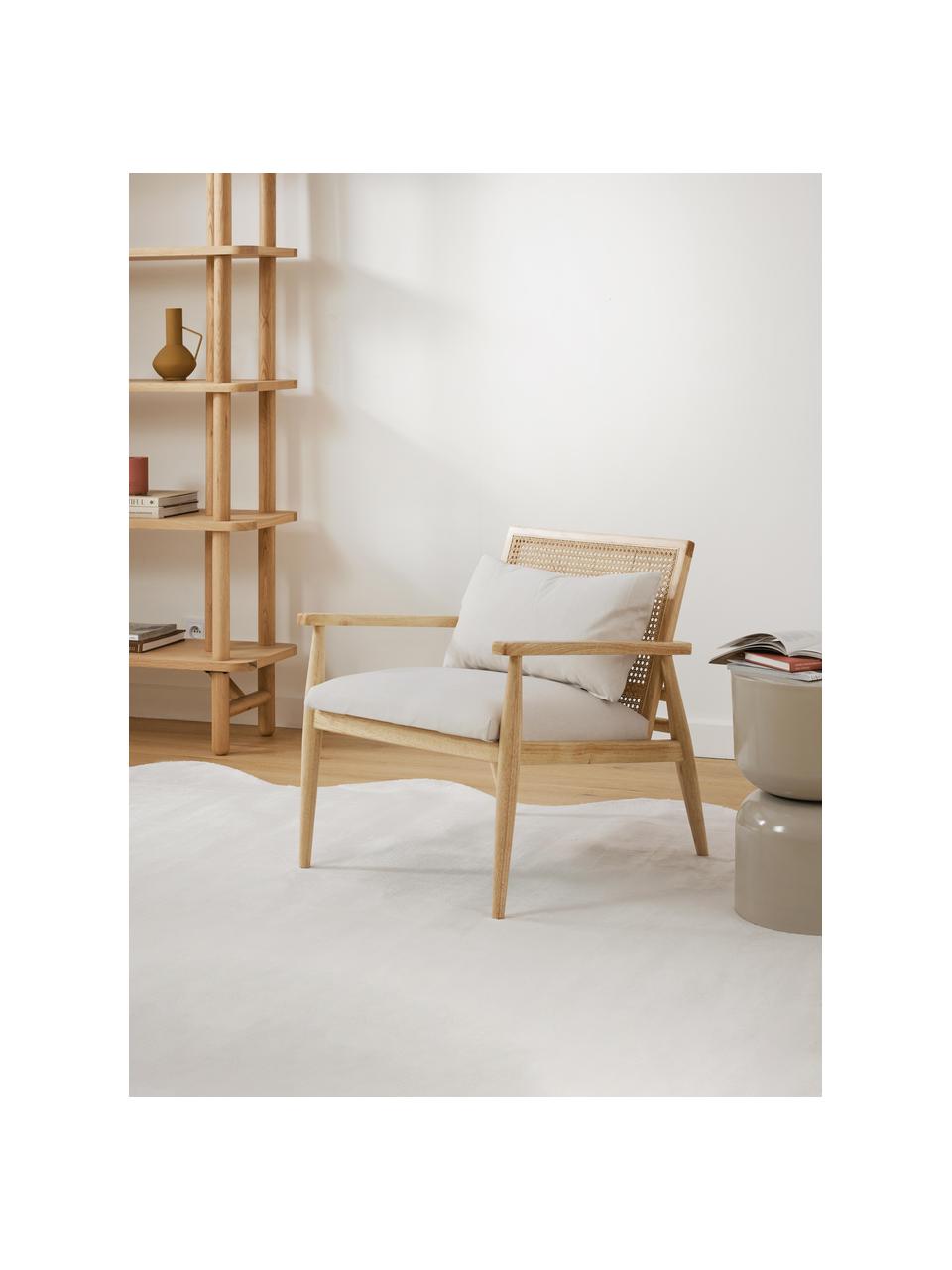 Sillón de madera de caucho maciza Manuell, Tapizado: 100% poliéster Alta resis, Estructura: madera de caucho maciza E, Tejido Off White, madera de caucho, An 65 x Al 71 cm