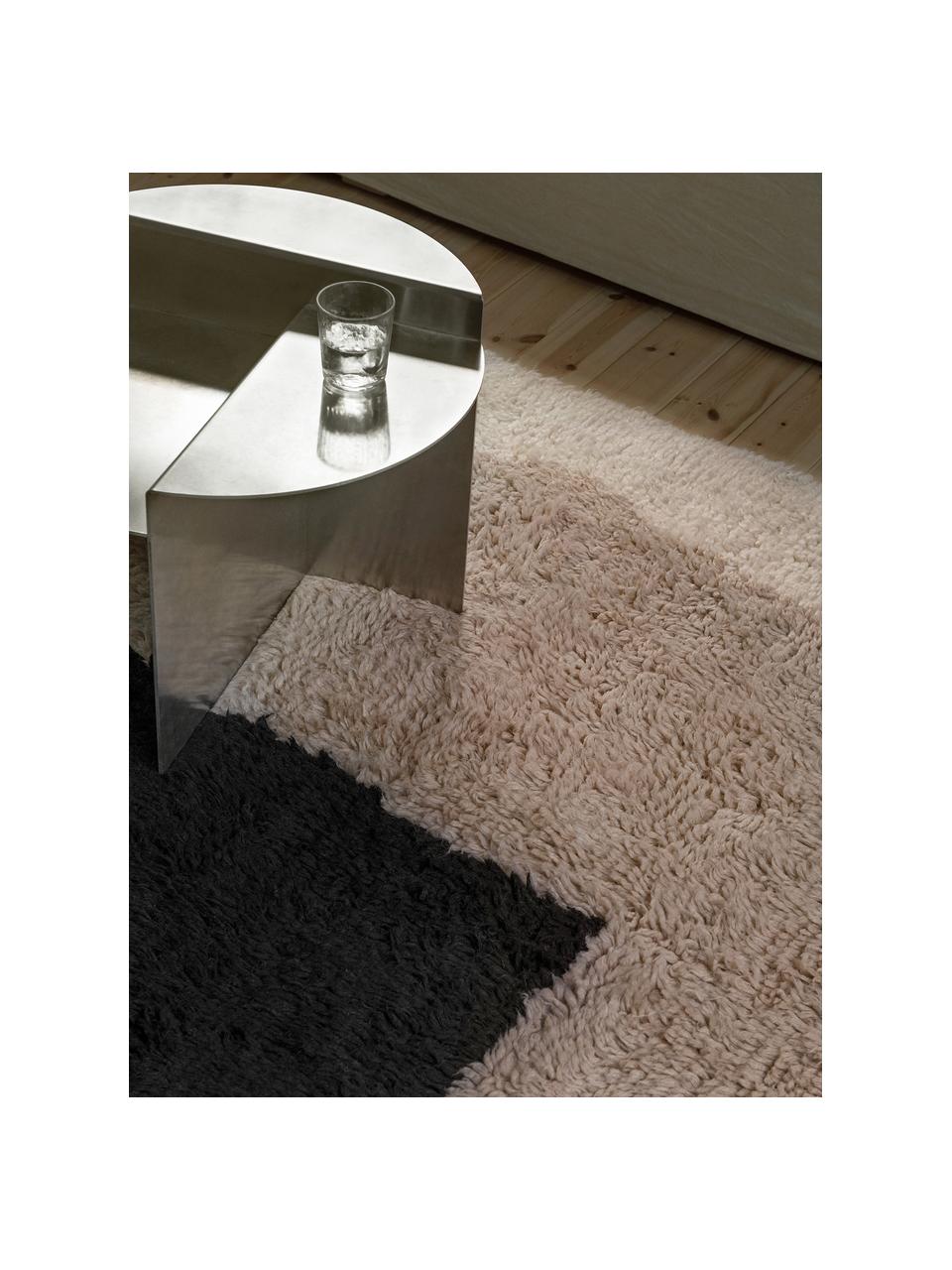 Tapis en laine tissé à la main Monolith, 100 % laine

Les tapis en laine peuvent perdre des fibres lors des premières semaines et des peluches peuvent se former, ce phénomène est naturel et diminue à mesure de votre usage et du temps, Beige, bleu pétrole, gris foncé, larg. 140 x long. 200 cm (taille S)