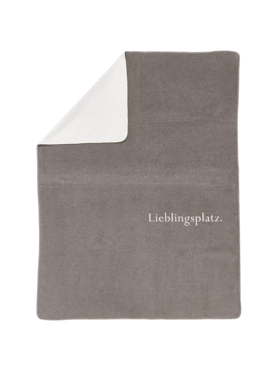 Kuscheldecke Lieblingsplatz mit Aufschrift und Ziernaht, 85% Baumwolle, 15% Polyacryl, Braun, Cremeweiss, 150 x 200 cm