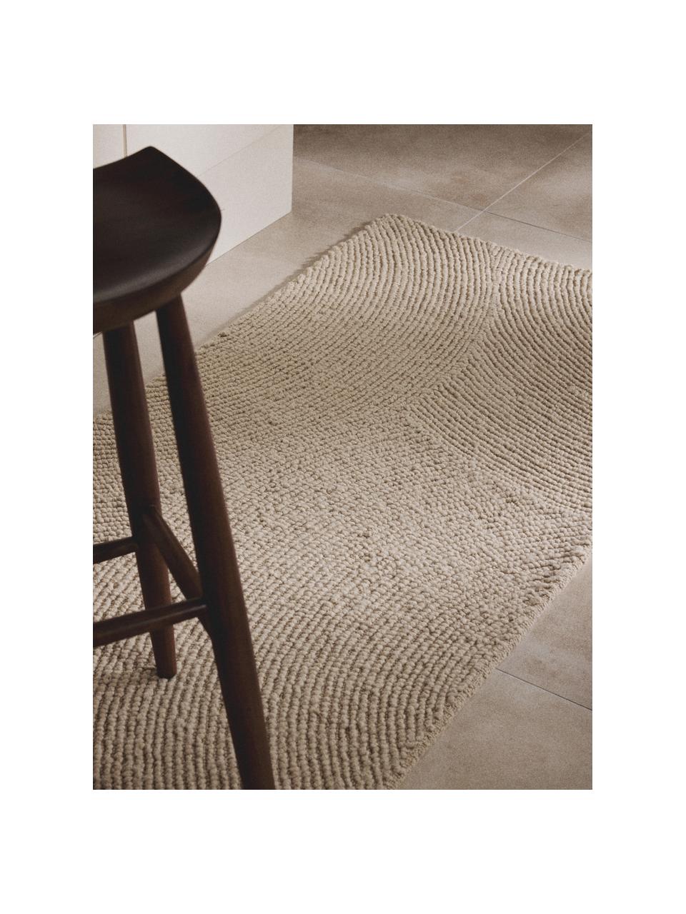 Tapis en laine tufté main Eleni, 100 % laine, certifiée RWS

Les tapis en laine peuvent perdre des fibres lors des premières semaines et des peluches peuvent se former, ce phénomène est naturel et diminue à mesure de votre usage et du temps, Beige clair, larg. 80 x long. 200 cm