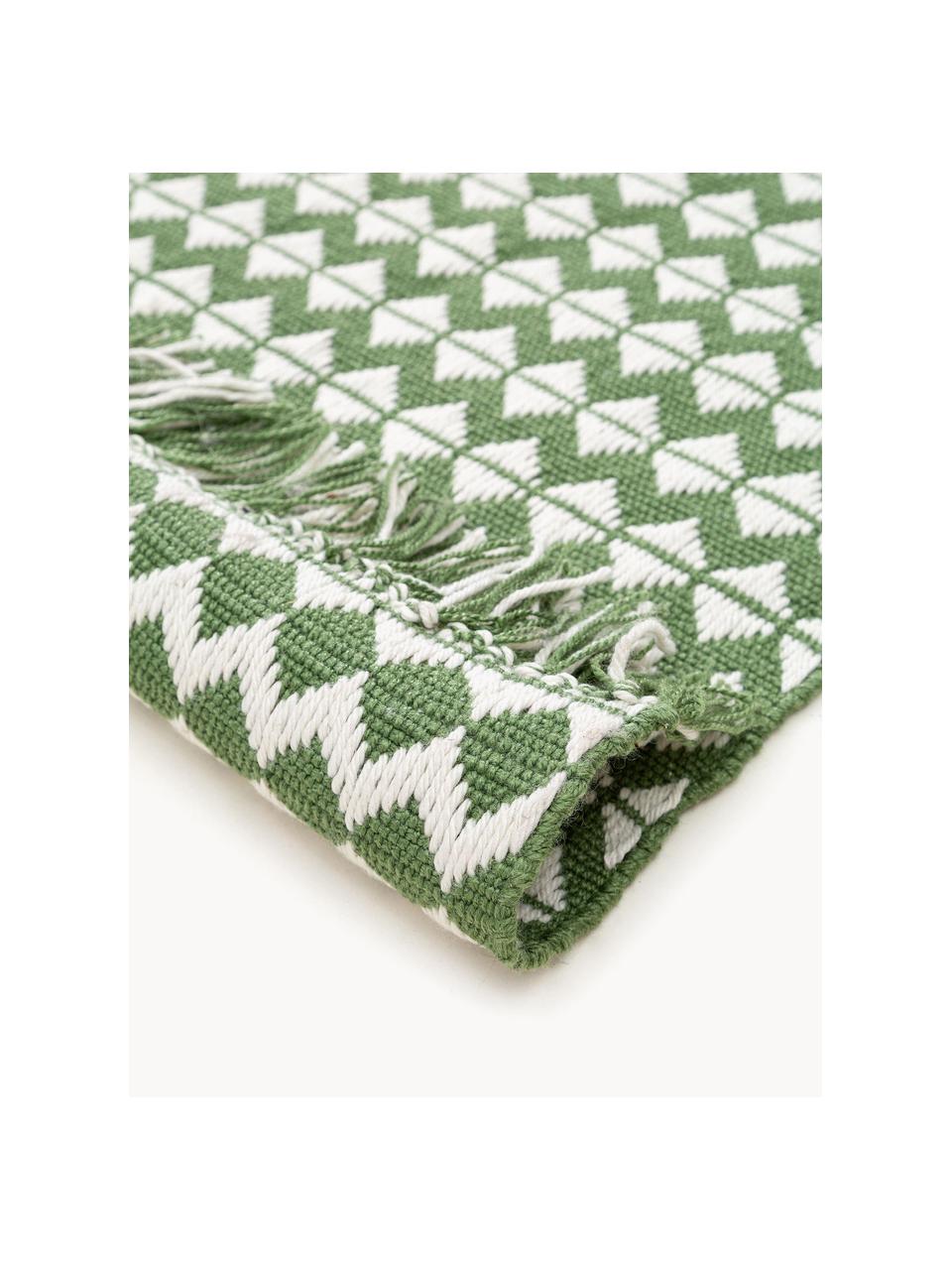 Tapis d'extérieur à franges Morty, 100 % polyester (PET recyclé), Vert foncé, blanc cassé, larg. 80 x long. 150 cm (taille XS)