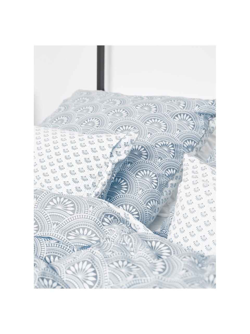 Gemusterte Wendekopfkissenbezüge Tiara aus Bio-Baumwolle, 2 Stück, Webart: Renforcé Fadendichte 144 , Blau, Weiß, 40 x 80 cm