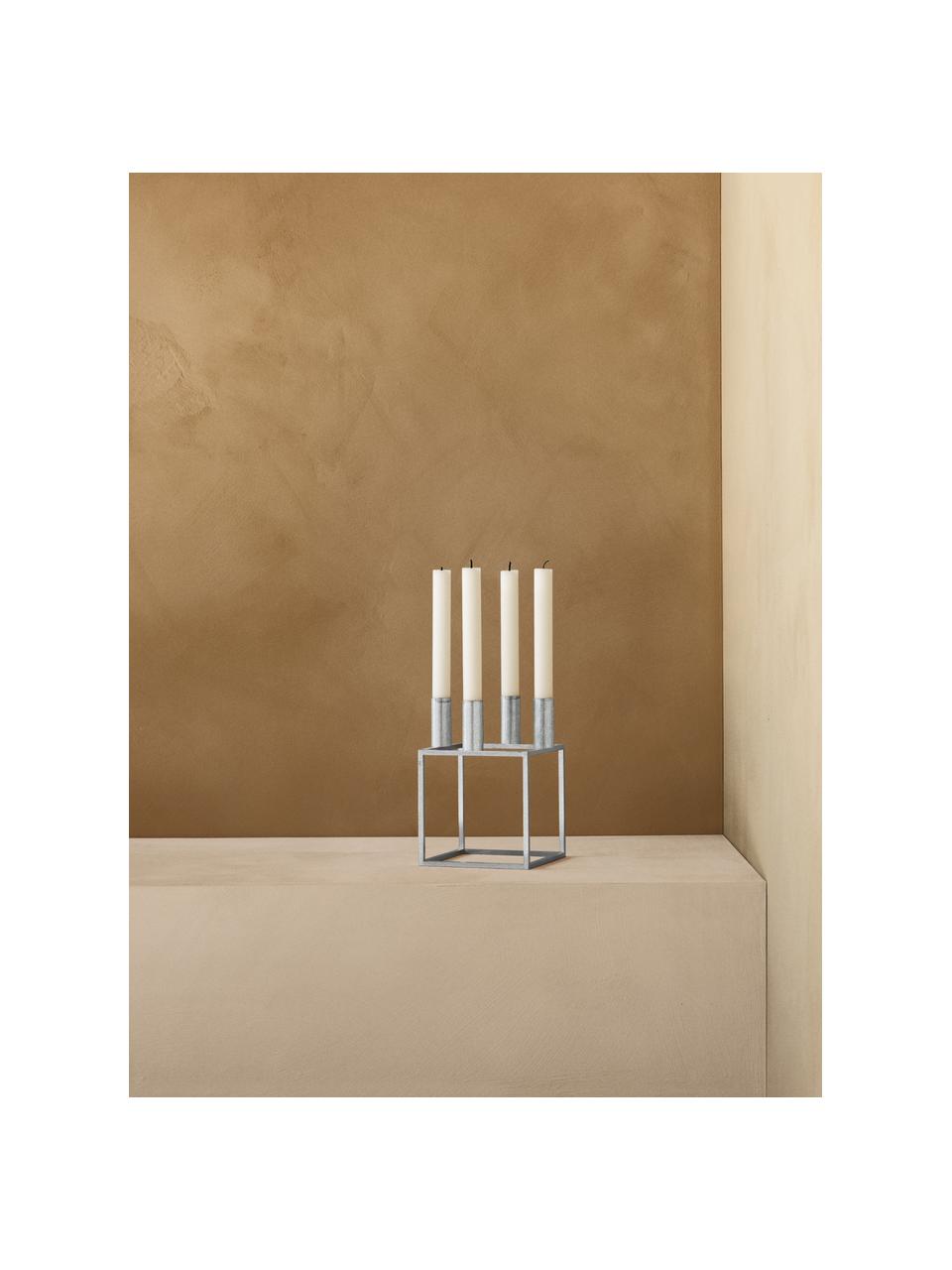 Candelabro de metal Kubus, Zinc con pintura en polvo, Plateado, An 14 x Al 20 cm