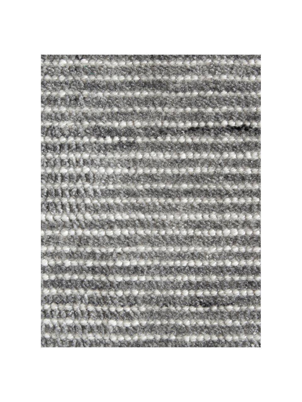 Alfombra corredor artesanal de pelo corto Willow, 100% poliéster con certificado GRS, Gris, blanco, An 80 x L 250 cm