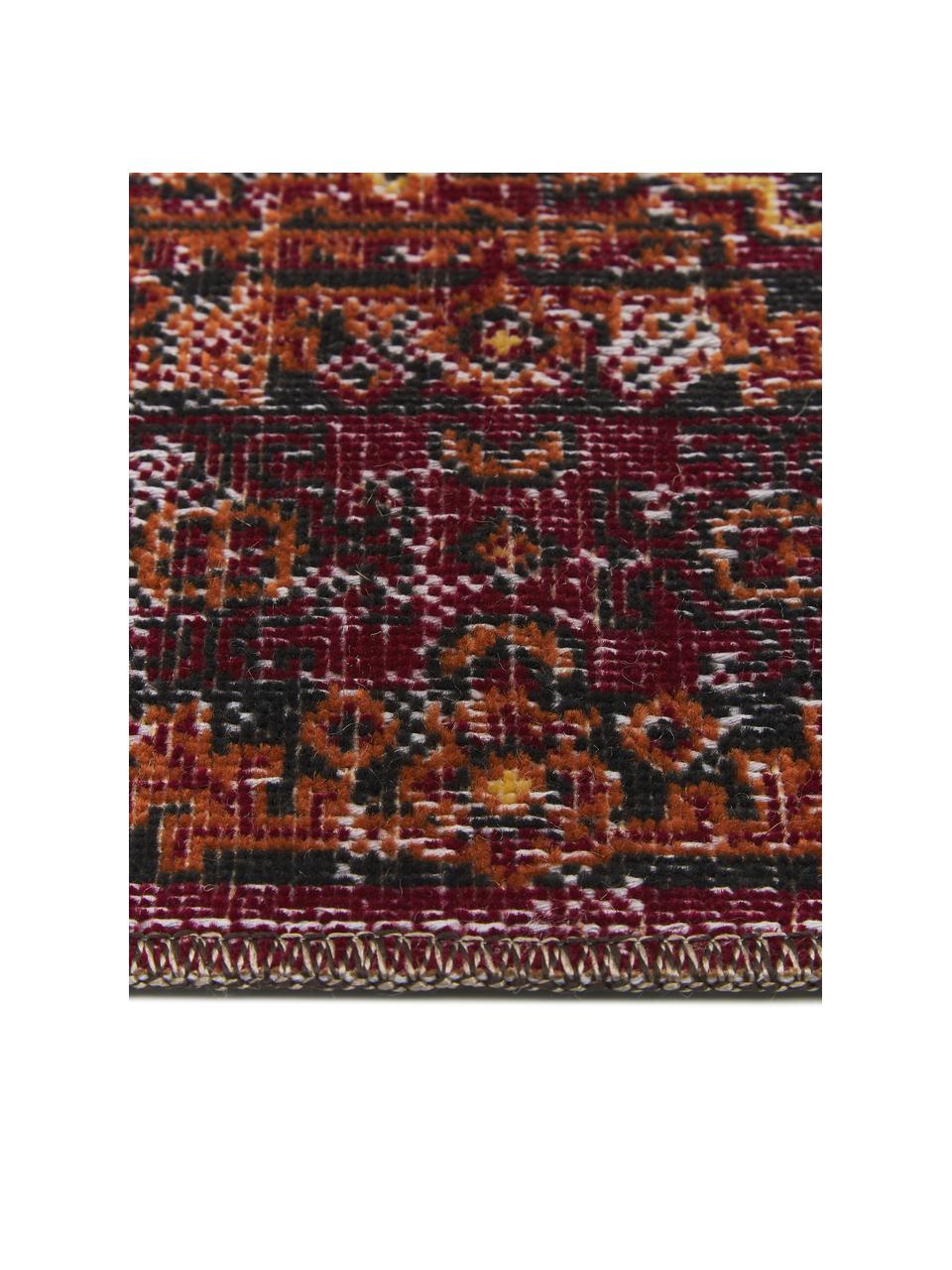 In- & Outdoor-Teppich Tilas Izmir in Dunkelrot, Orient Style, 100% Polypropylen, Dunkelrot, Senfgelb, Khaki, B 80 x L 150 cm (Größe XS)