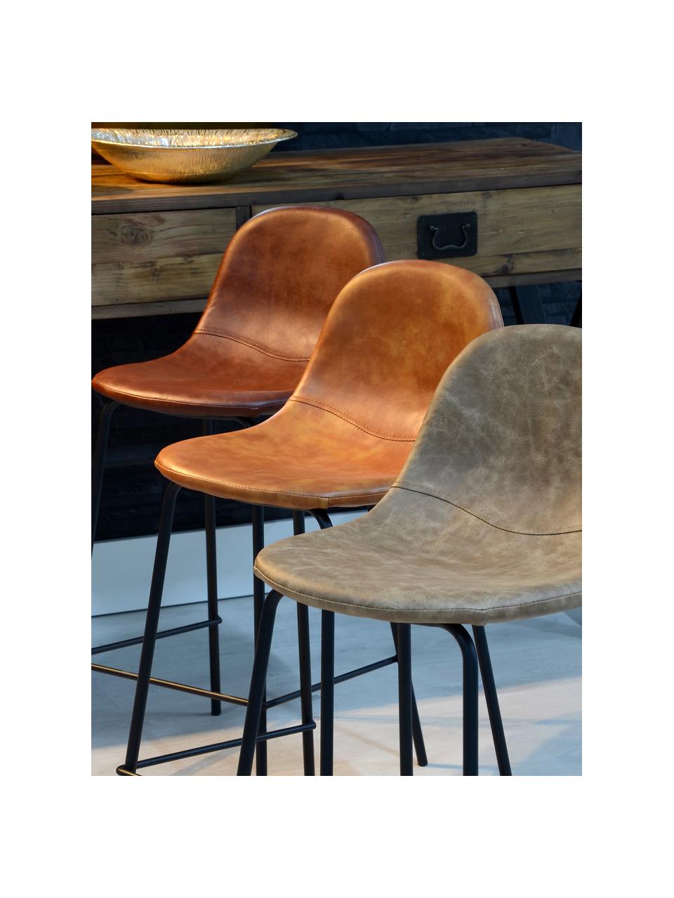 Krzesło barowe ze sztucznej skóry Adeline, Tapicerka: sztuczna skóra (poliureta, Stelaż: drewno bukowe, Nogi: metal, Karmelowy brązowy, czarny, S 42 x W 87 cm