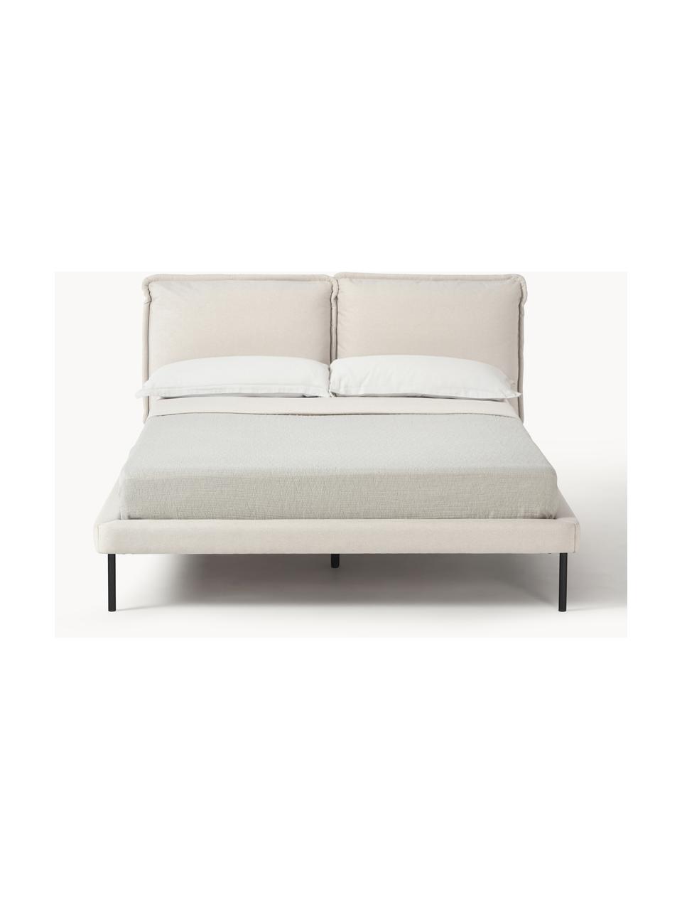 Gestoffeerd bed Amelia, Bekleding: 100% polyester Met 40.000, Frame: multiplex, Poten: hout, kunststof Dit produ, Geweven stof lichtbeige, B 140 x L 200 cm