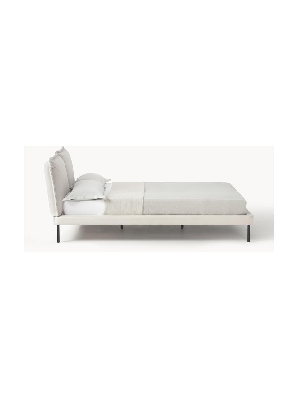 Cama tapizada Amelia, Tapizado: 100% poliéster Alta resis, Estructura: madera contrachapada, Patas: madera, plástico Este pro, Tejido beige claro, An 140 x L 200 cm