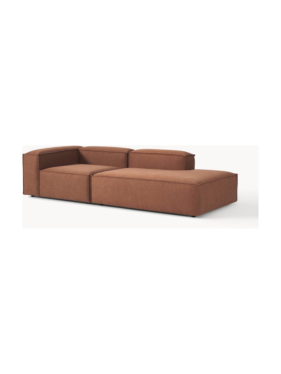 Modulaire chaise longue Lennon, Bekleding: 100% polyester De slijtva, Frame: massief grenenhout, FSC-g, Poten: kunststof, Geweven stof nougatkleurig, B 269 x D 119 cm, armleuning rechts