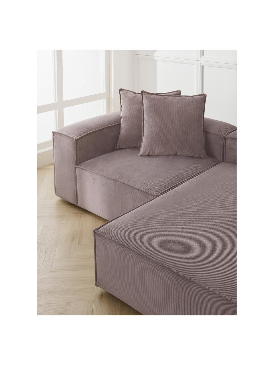 Divano angolare componibile in velluto a coste Lennon, Rivestimento: velluto a coste (92% poli, Struttura: legno di pino massiccio, , Piedini: plastica, Velluto a coste taupe, Larg. 238 x Prof. 180 cm, chaise-longue a destra