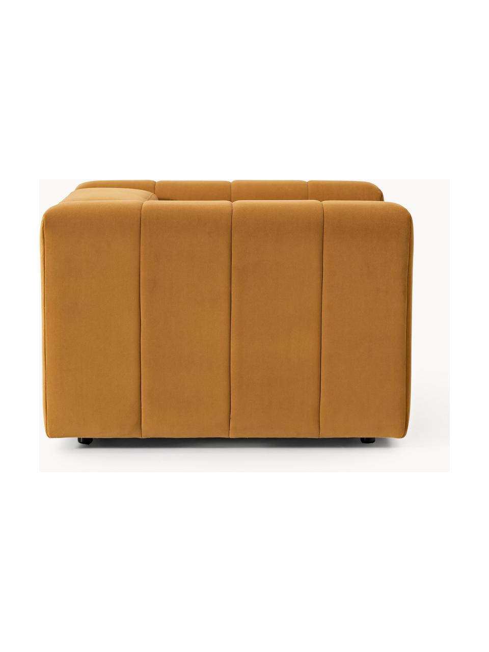 Poltrona lounge in velluto Lena, Rivestimento: velluto (100% poliestere), Struttura: legno di faggio, truciola, Piedini: plastica, Velluto giallo ocra, Larg. 133 x Prof. 106 cm