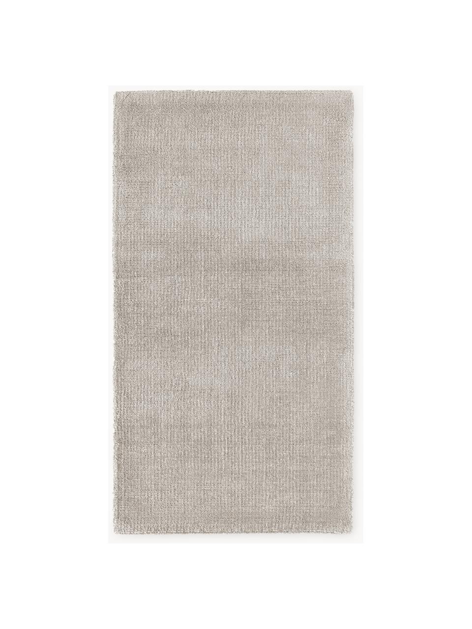 Handgewebter Kurzflor-Teppich Ainsley, 60 % Polyester, GRS-zertifiziert
40 % Wolle, Hellgrau, B 80 x L 150 cm (Größe XS)