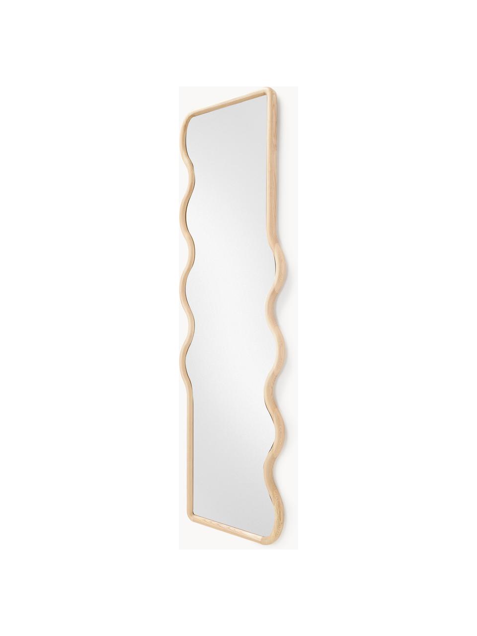 Specchio ondulato a figura intera in legno Stream, Cornice: legno di quercia, Superficie dello specchio: lastra di vetro, Retro: pannello di fibra a media, Legno di quercia, Larg. 50 x Alt. 175 cm