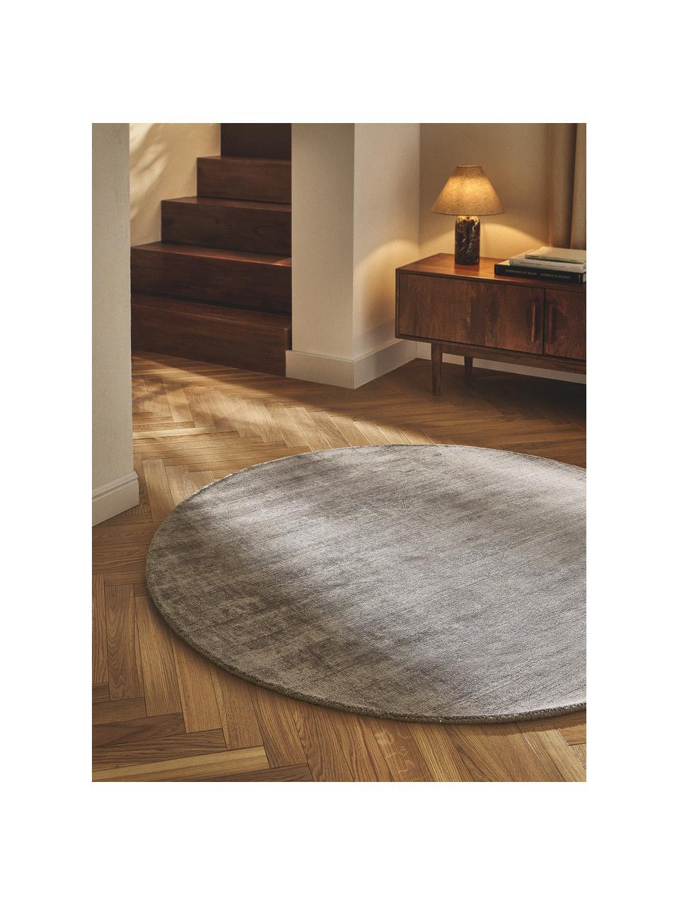 Tapis rond en viscose tissé main Jane, Taupe, Ø 250 cm (taille XL)