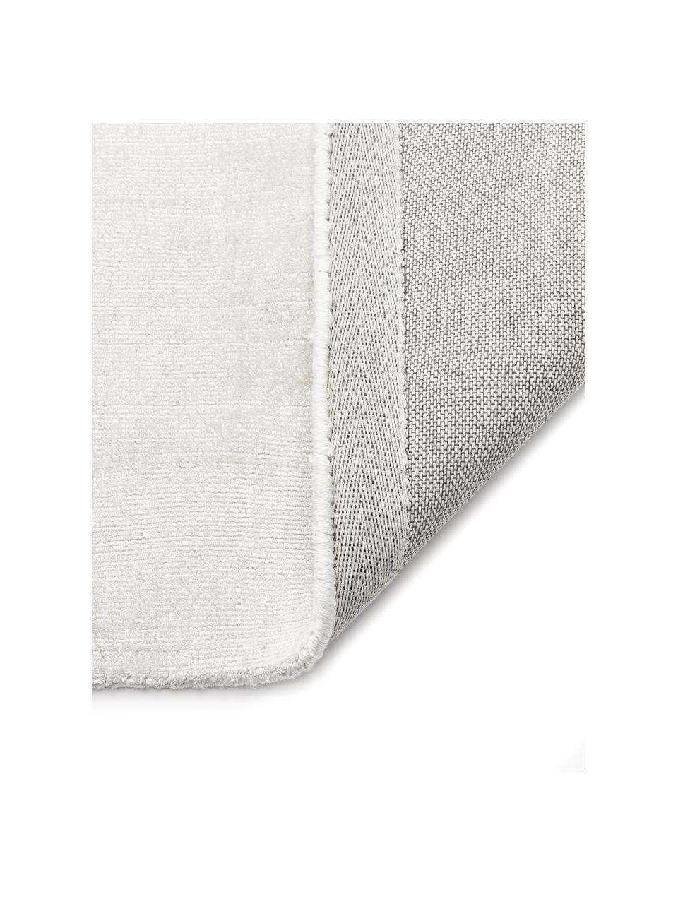 Tappeto tessuto a mano in viscosa color avorio Jane Diamond, Retro: 100% cotone, Avorio, Larg. 120 x Lung. 180 cm (taglia S)