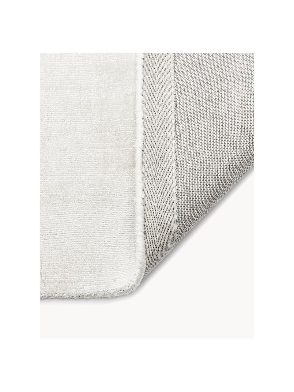 Tappeto tessuto a mano in viscosa Jane Diamond, Retro: 100% cotone Il materiale , Bianco latte, Larg. 120 x Lung. 180 cm