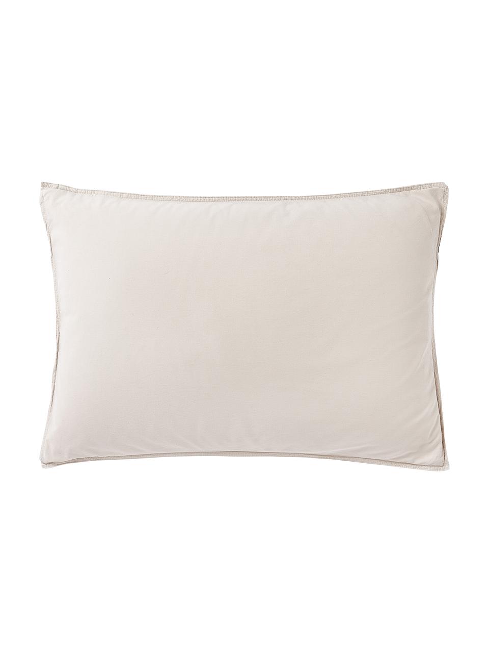 Taie d'oreiller en coton délavé Darlyn, 100 % coton
150 fils au pouce carré, qualité Standard

La literie en coton procure une agréable sensation de douceur sur la peau, absorbe bien l'humidité et convient aux personnes allergiques.

L'aspect robuste et irrégulier de stonewash provient d'un procédé de lavage spécial. Il rend également le tissu doux et souple au toucher, tout en lui procurant un aspect froissé naturel, ne nécessitant pas de repassage.

Le matériau est certifié STANDARD 100 OEKO-TEX®, 4265CIT, CITEVE., Beige, larg. 50 x long. 70 cm
