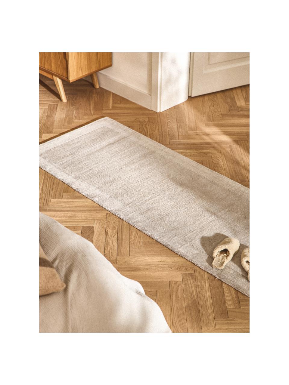 Alfombra corredor de pelo corto Kari, 100% poliéster con certificado GRS, Tonos grises, An 80 x L 250 cm