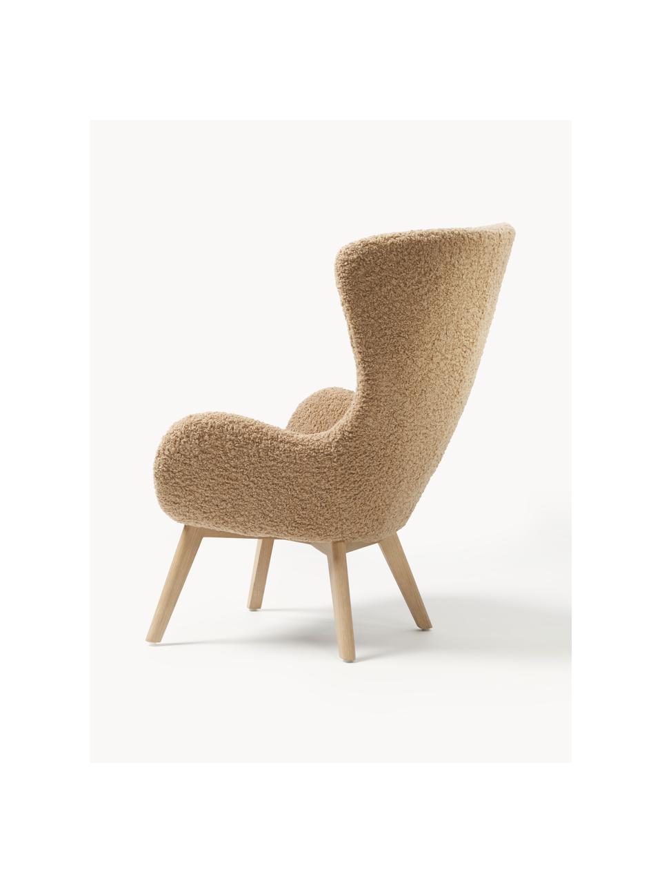 Fauteuil à oreilles en peluche pieds en bois Wing, Peluche brun clair, bois de bouleau, larg. 77 x prof. 89 cm