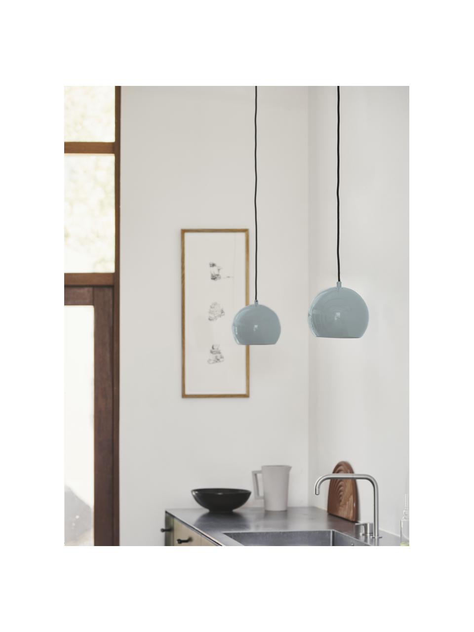 Kleine bolvormige hanglamp Ball, Lampenkap: gecoat metaal, Grijsblauw, Ø 18 x H 16 cm