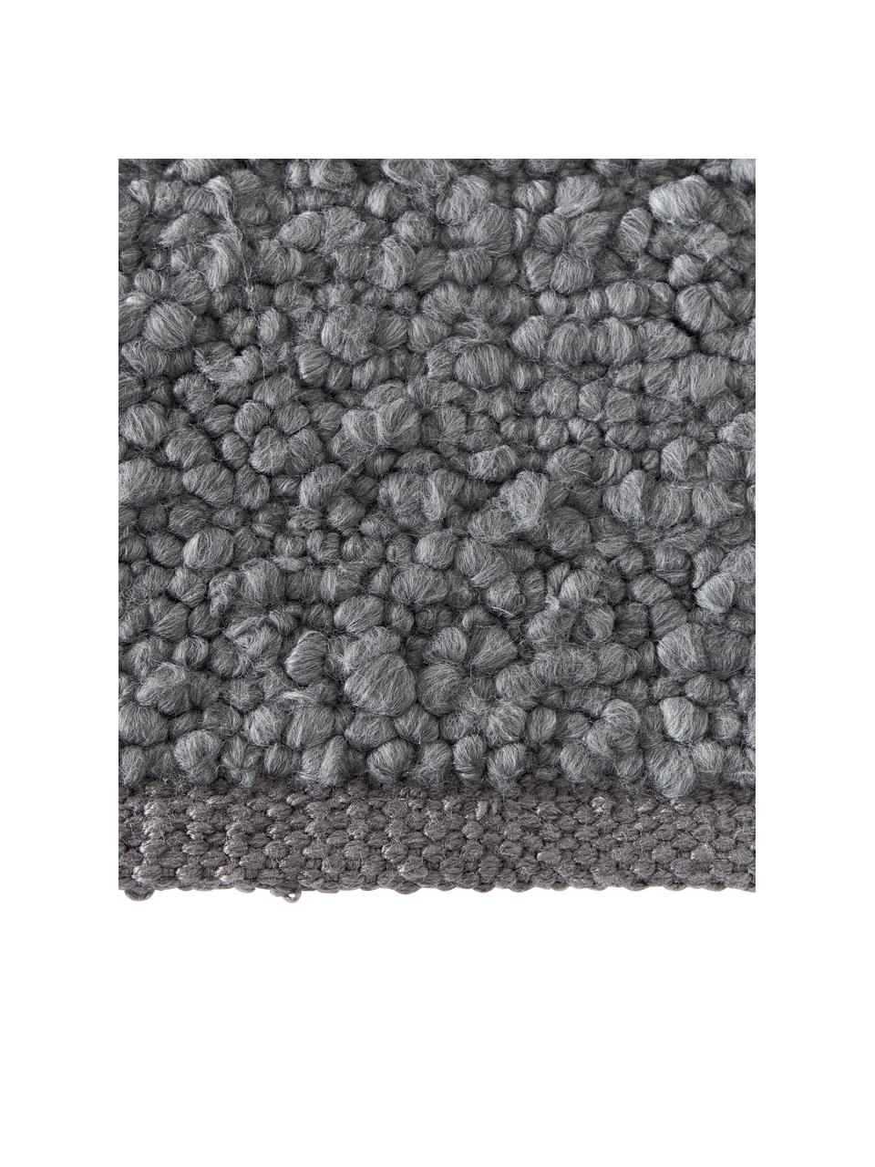 Ručne tkaný koberec Leah, 88% polyester, 12% juta, certifikát GRS, Sivá, Š 120 x D 180 cm (veľkosť S)
