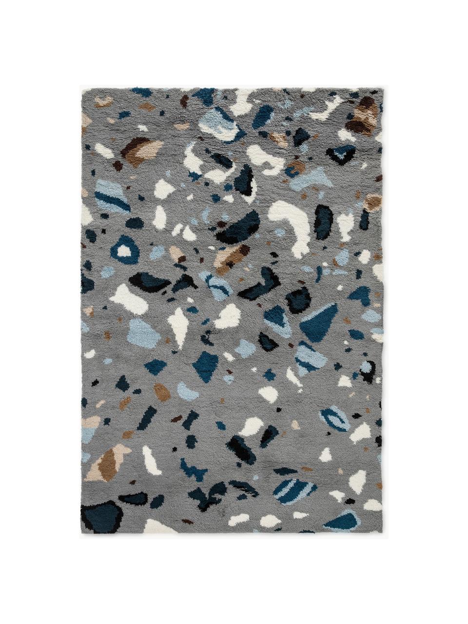 Ručne tkaný vlnený koberec Archipelago, 100 % vlna
V prvých týždňoch používania môžu vlnené koberce uvoľňovať vlákna, tento jav zmizne po niekoľkých týždňoch používania, Sivá, tóny modrej, Š 140 x D 200 cm (veľkosť S)
