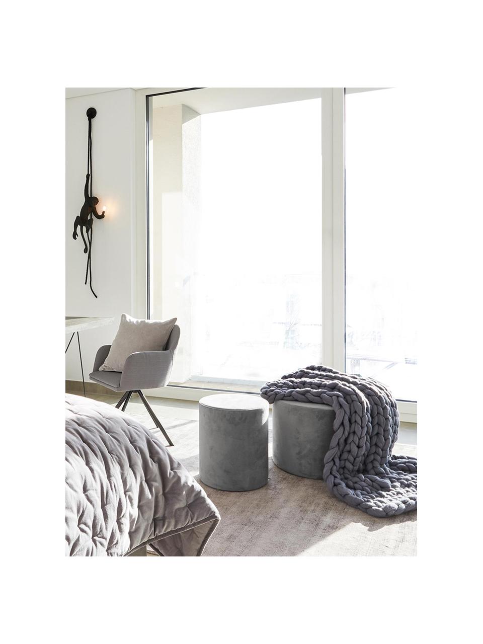 Fluwelen poef Daisy, Bekleding: fluweel (polyester) De ho, Frame: multiplex, Fluweel grijs, Ø 54 x H 38 cm