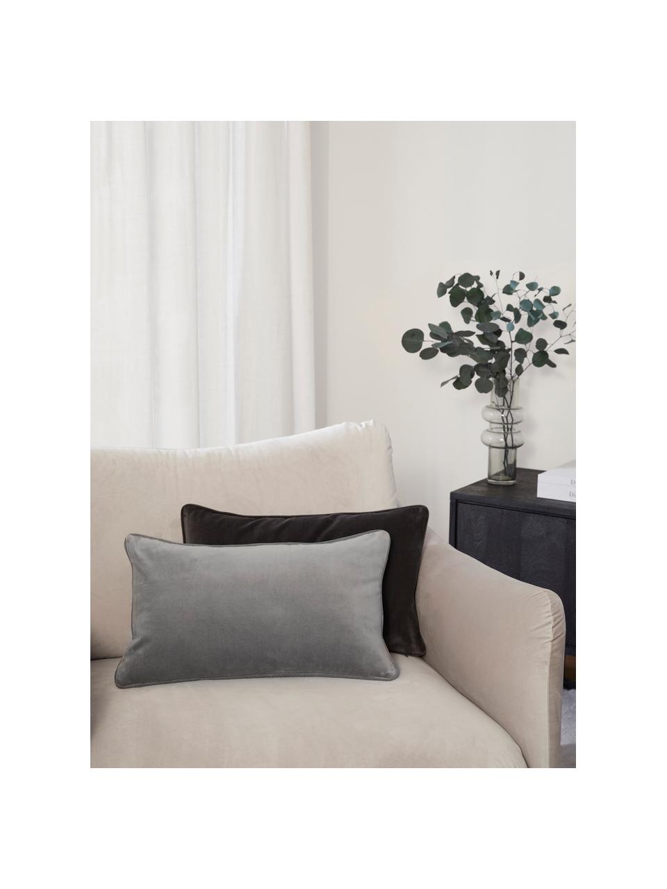 Housse de coussin en velours Dana, 100 % coton

Le matériau est certifié STANDARD 100 OEKO-TEX®, 21.HCN.84376, Hohenstein, Gris, larg. 30 x long. 50 cm