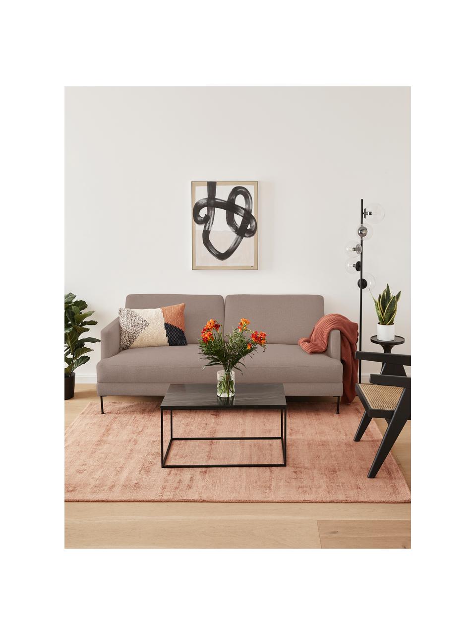 Divano 2 posti con piedini in metallo Fluente, Rivestimento: 100% poliestere 35.000 ci, Struttura: legno di pino massiccio, , Piedini: metallo verniciato a polv, Tessuto taupe, Larg. 166 x Prof. 85 cm