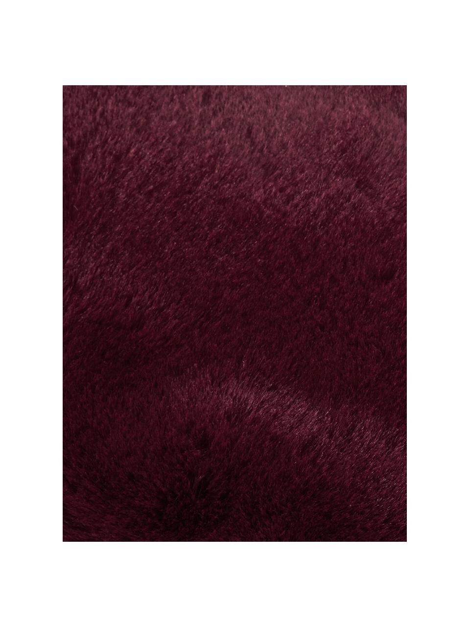 Housse de coussin en fourrure synthétique très moelleuse lisse Mette, Pourpre