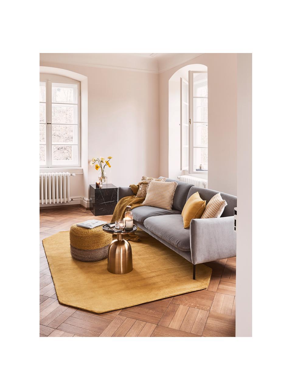 Zamatová pohovka s kovovými nohami Moby (2-miestna), Zamatová sivá, Š 170 x H 95 cm