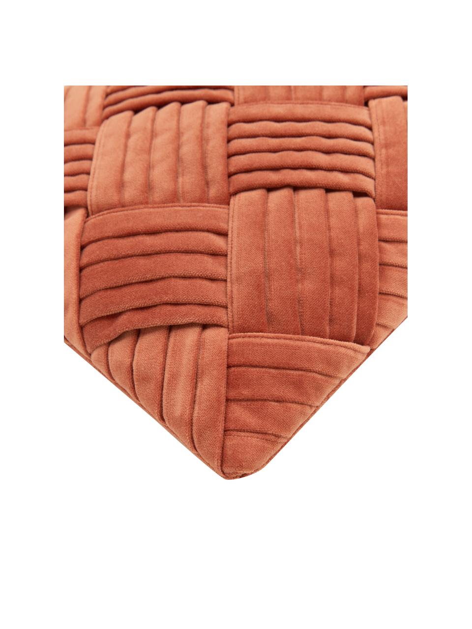 Federa arredo in velluto rosso ruggine con motivo strutturato Sina, Velluto (100% cotone), Rosso, Larg. 30 x Lung. 50 cm