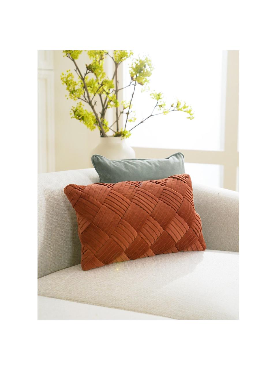 Housse de coussin rectangulaire velours terracotta Sina, Velours (100 % coton), Rouge, larg. 30 x long. 50 cm