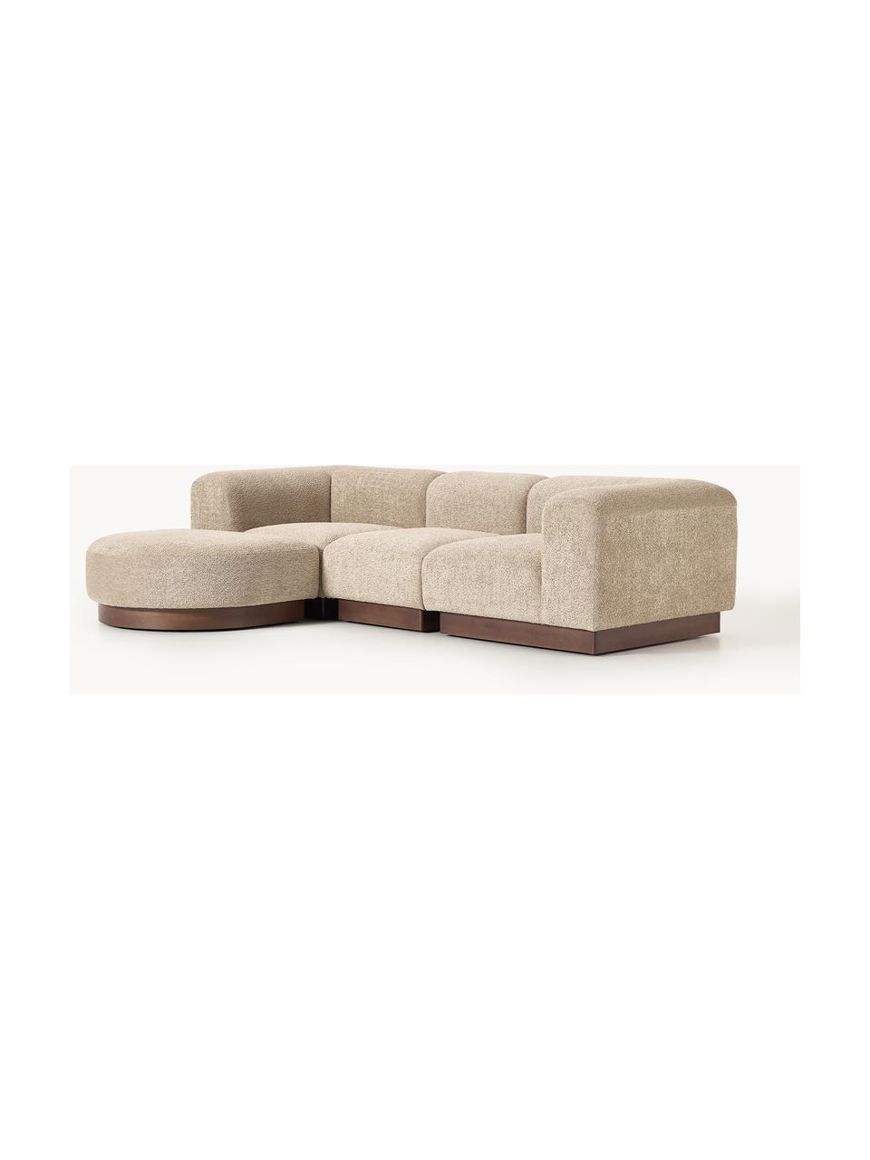 Modulares Sofa Natalie (3-Sitzer) aus Teddy-Bouclé mit Hocker, Bezug: Teddy-Bouclé (100 % Polye, Gestell: mitteldichte Holzfaserpla, Sockel: Massives Buchenholz, lack, Teddy-Bouclé Beige, dunkles Buchenholz, B 283 x T 197 cm