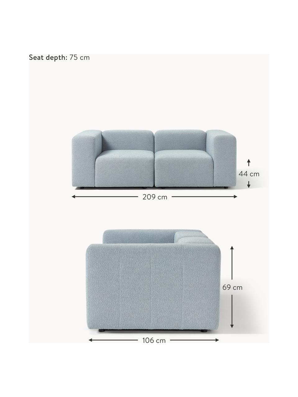 Sofá modular bouclé Lena (3 plazas), Tapizado: Bouclé (93% poliéster, 6%, Estructura: madera de pino, contracha, Patas: plástico, Bouclé azul claro, An 209 x F 106 cm