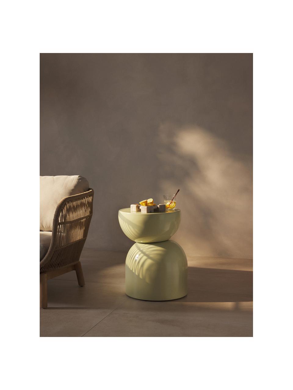 Wewnętrzny/zewnętrzny stolik pomocniczy Gigi, Tworzywo sztuczne, metal malowany proszkowo, Jasny zielony, S 45 x W 55 cm