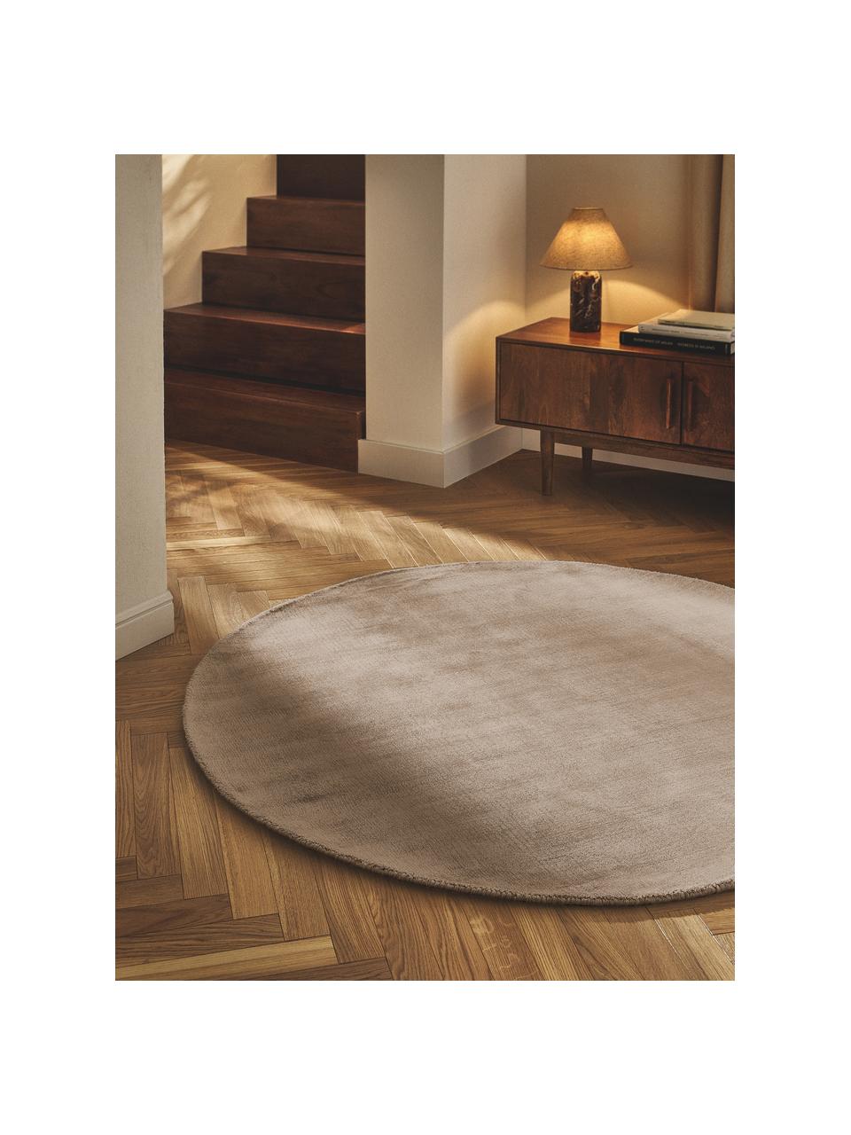 Tapis rond en viscose tissé main Jane, 100 % viscose, Beige clair, Ø 250 cm (taille XL)