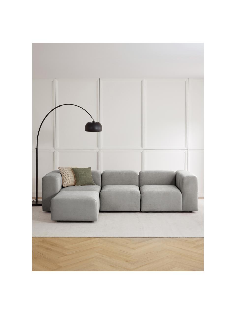 Modulaire bank Lena (4-zits) met poef, Bekleding: geweven stof (88% polyest, Frame: grenenhout, multiplex, ha, Poten: kunststof, Geweven stof lichtgrijs, B 284 x D 181 cm