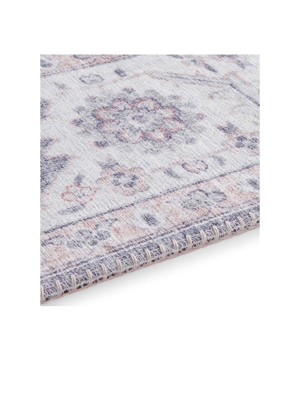 Behúň vo vintage štýle Anthea, 100 % polyester, Tmavoružová, striebornosivá, Š 80 x D 200 cm