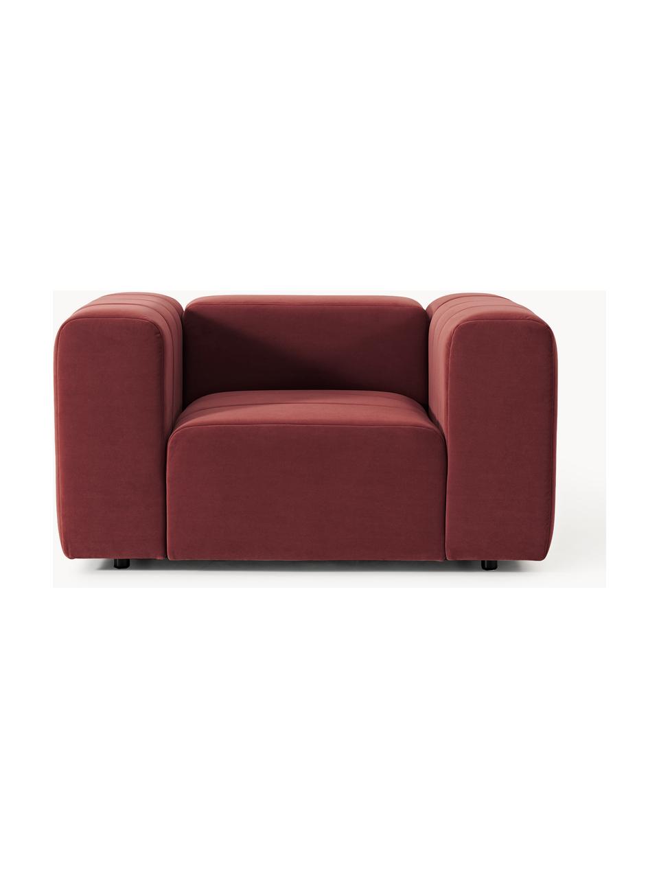 Poltrona lounge in velluto Lena, Rivestimento: velluto (100% poliestere), Struttura: legno di faggio, truciola, Piedini: plastica, Velluto rosso vino, Larg. 133 x Prof. 106 cm