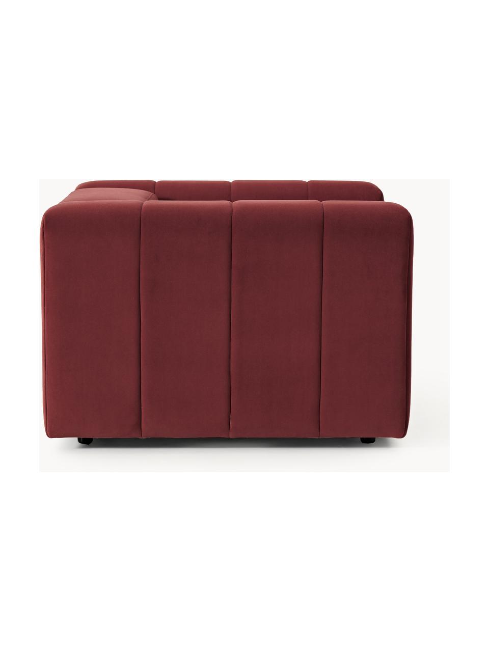 Poltrona lounge in velluto Lena, Rivestimento: velluto (100% poliestere), Struttura: legno di faggio, truciola, Piedini: plastica, Velluto rosso vino, Larg. 133 x Prof. 106 cm