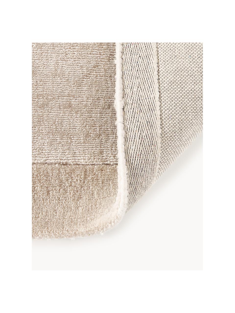 Tappeto luccicante Kari, 100% poliestere certificato GRS (Global Recycle Standard), Beige, Larg. 80 x Lung. 150 cm (taglia XS)