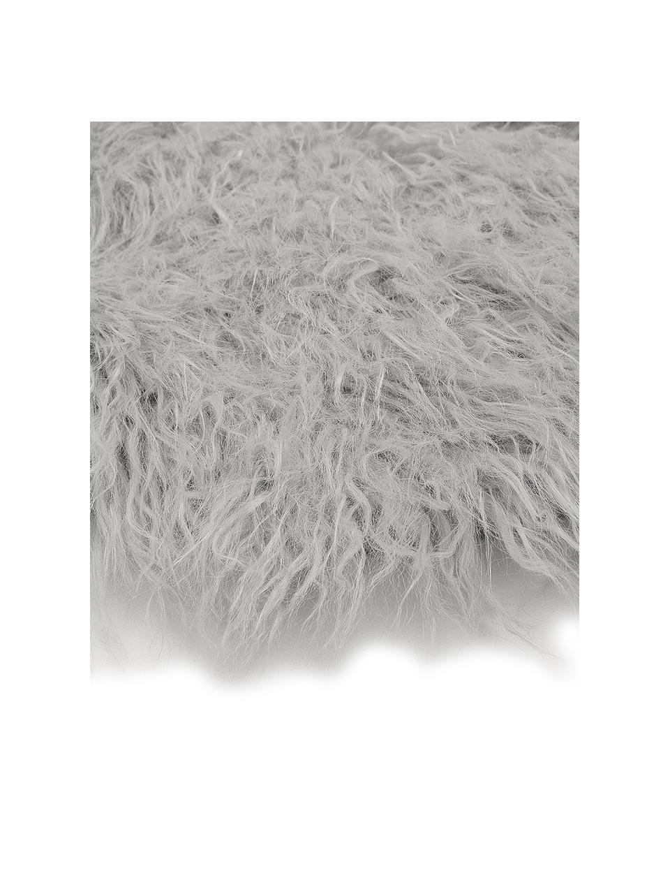 Kunstfell-Teppich Morten, gelockt, Vorderseite: 67% Acryl, 33% Polyester, Rückseite: Polyester, Hellgrau, 60 x 180 cm