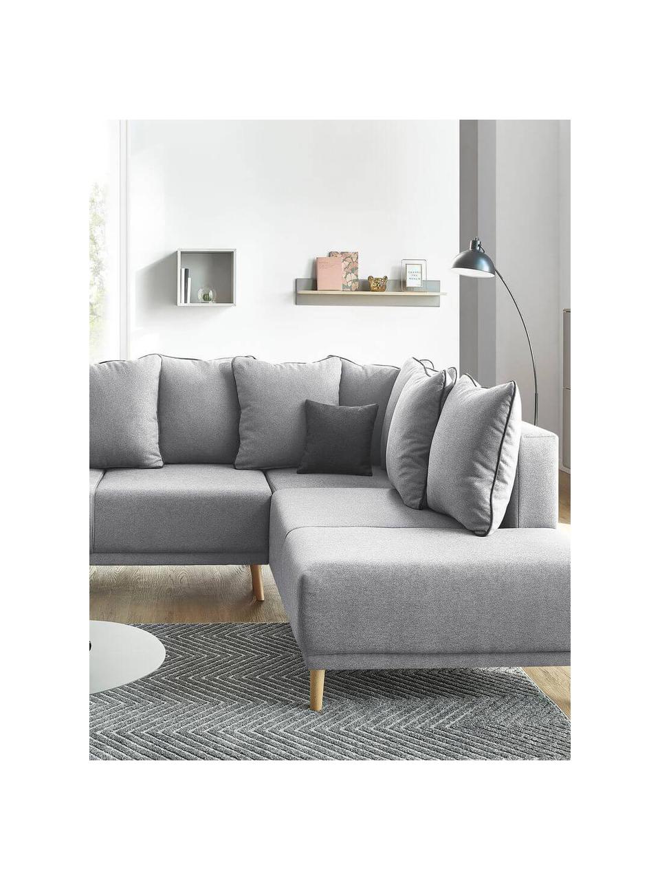 Divano letto angolare in tessuto grigio con contenitore Mola, Rivestimento: poliestere, Grigio, Larg. 252 x Prof. 215 cm