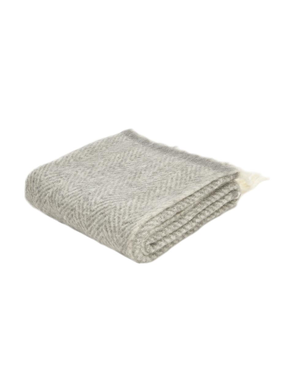 Woll-Decke Mathea mit Fransen in Grau, 60 % Wolle, 25 % Acryl, 15 % Nylon, Grau, L 170 x B 130 cm